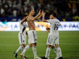   The other players had to thank him: Zlatan Ibrahimovic played against big Orlando. 